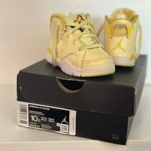 Air Jordan 6 Retro “Floral”